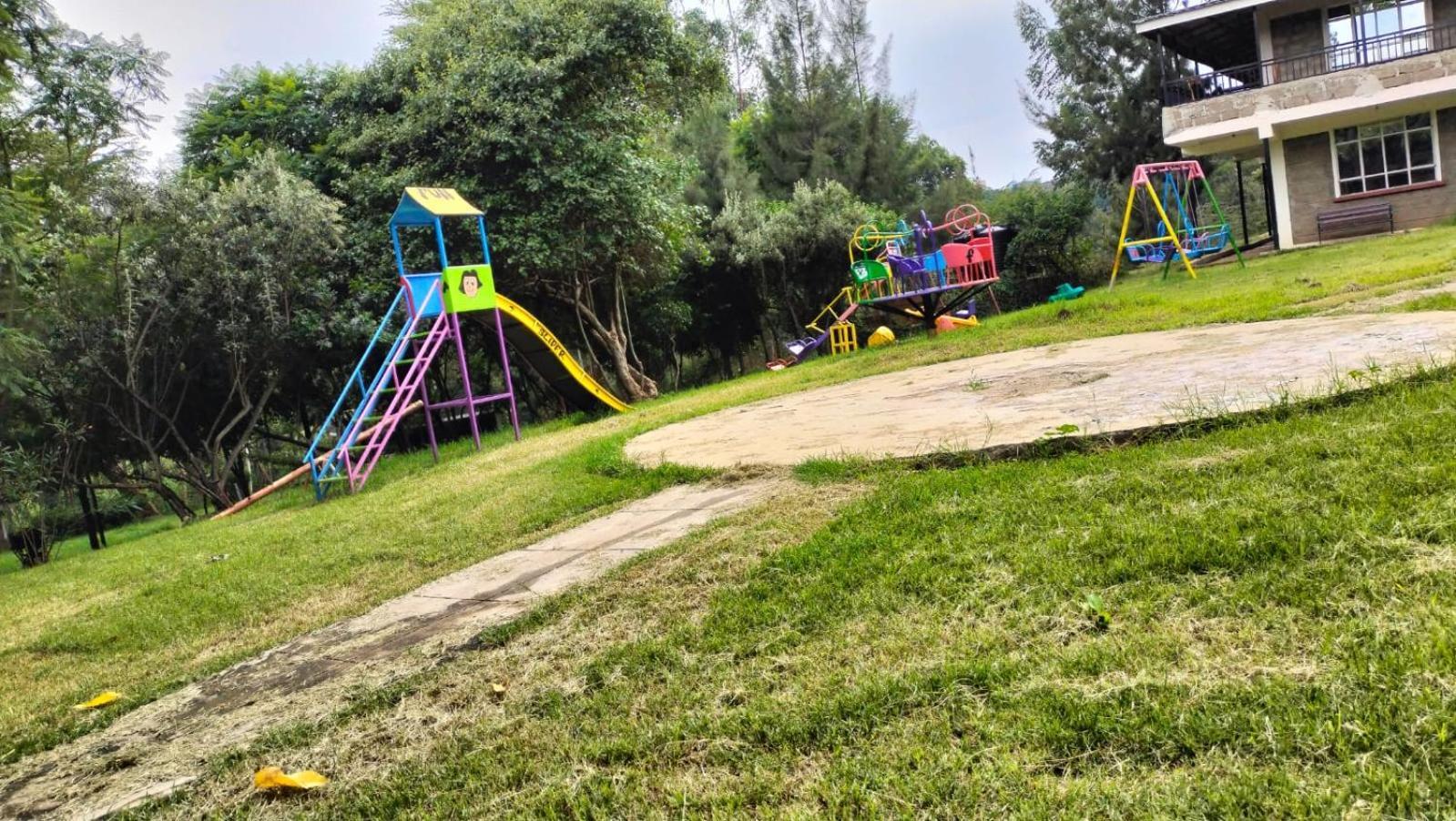 Esikar Gardens Hotel Narok Exteriör bild