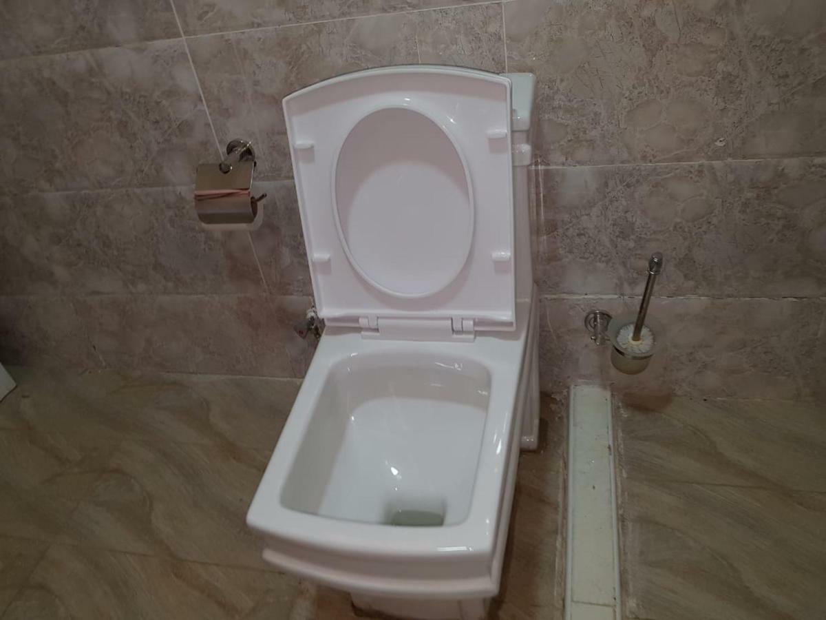 Esikar Gardens Hotel Narok Exteriör bild
